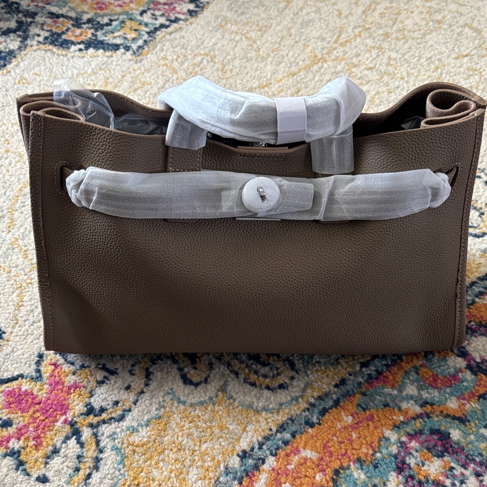 Elegant Brown faxu Leather Tote Bag